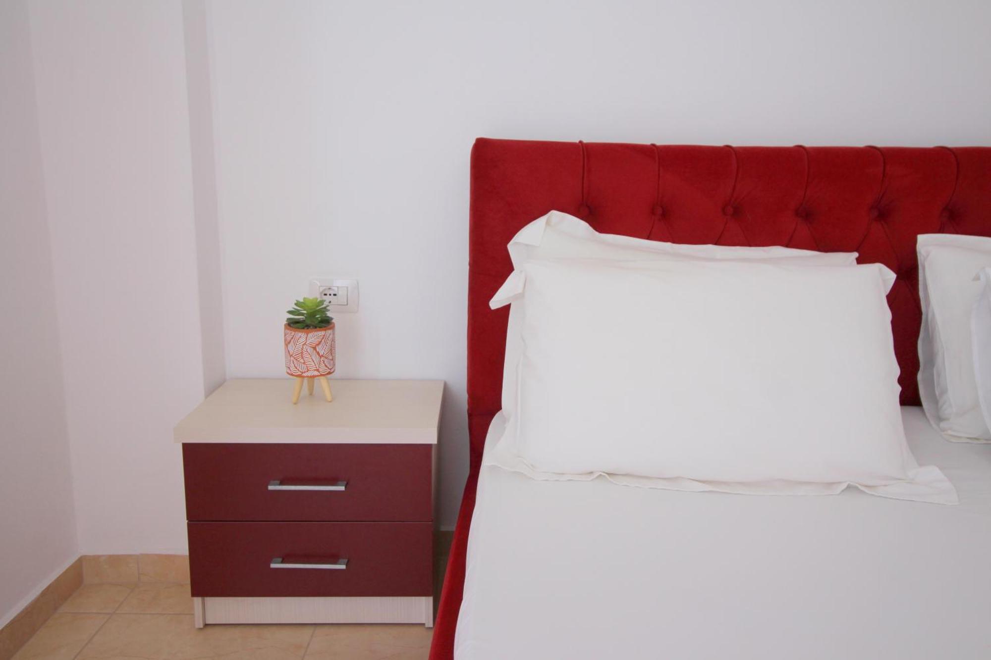 Afrimi Relax Apartments Sarandë Eksteriør bilde