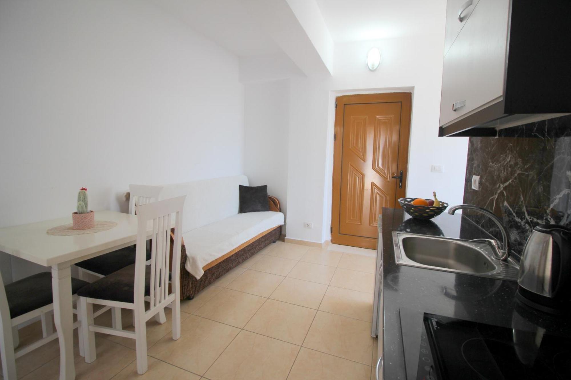 Afrimi Relax Apartments Sarandë Eksteriør bilde