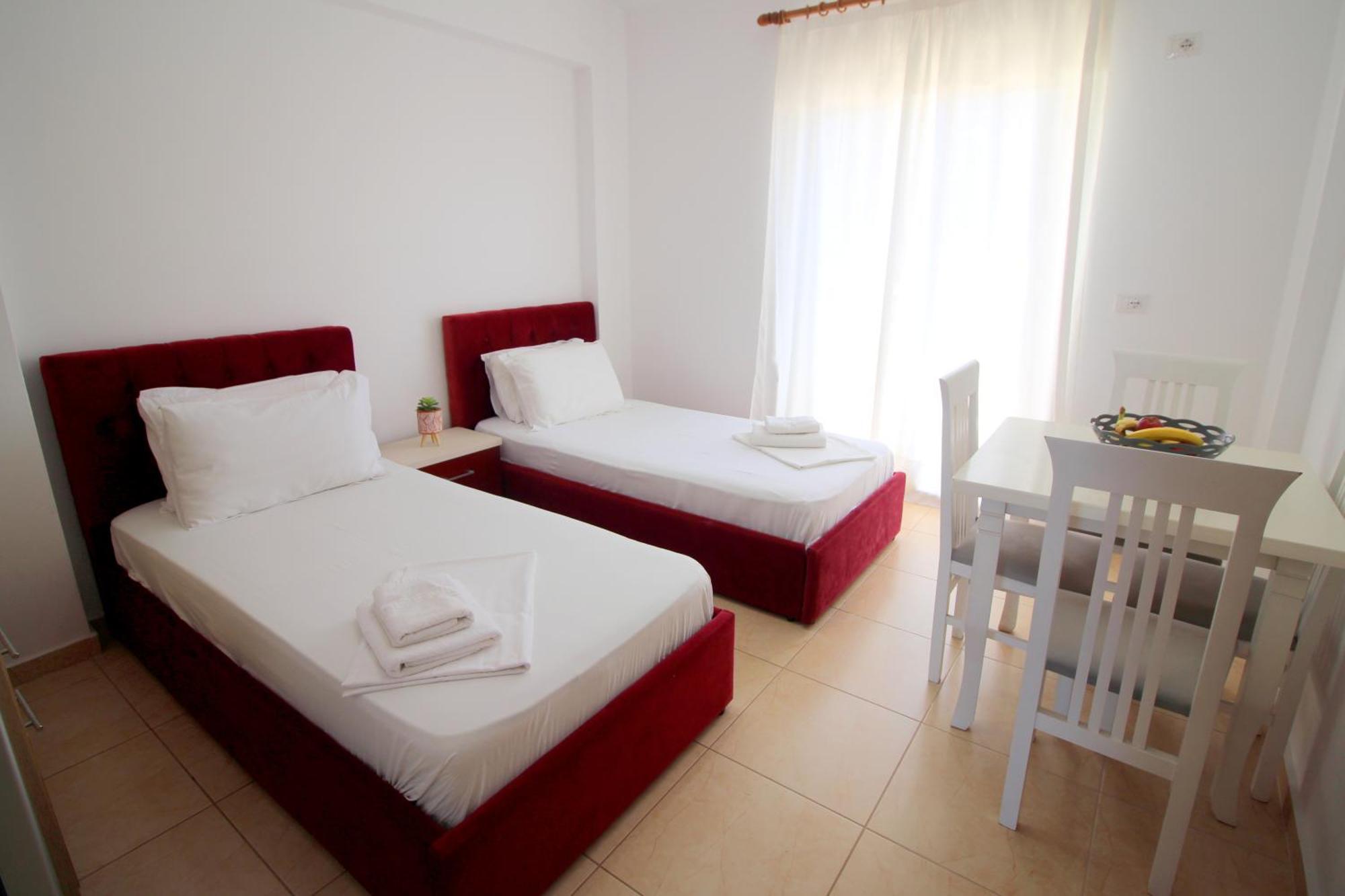 Afrimi Relax Apartments Sarandë Eksteriør bilde