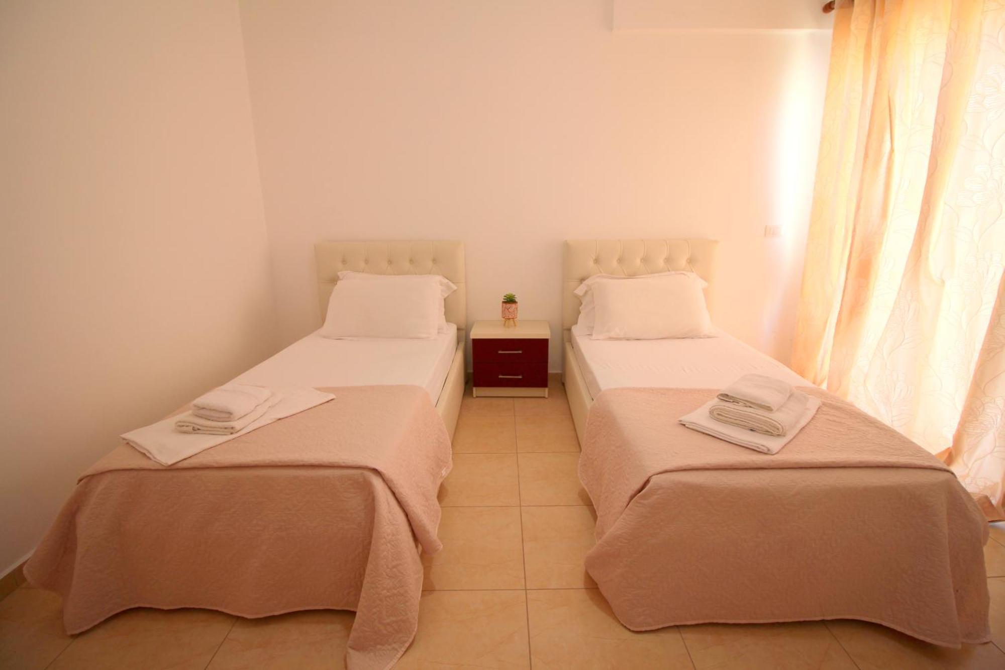 Afrimi Relax Apartments Sarandë Eksteriør bilde